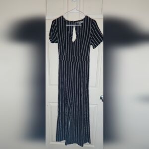 Bailey Blue Black White Striped Jumpsuit V-Neck Wide Leg - Size Medium